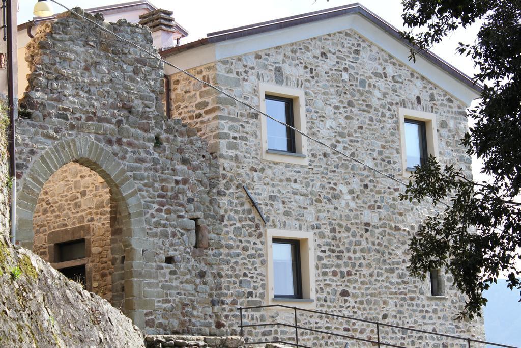 Maison d'hôtes Al Castello Da Annamaria à Beverino Extérieur photo